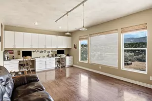 1387 S Hillcrest Dr, Cedar City, UT 84720 - Photo 44