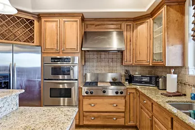 1387 S Hillcrest Dr, Cedar City, UT 84720 - Photo 12