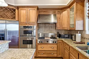 1387 S Hillcrest Dr, Cedar City, UT 84720 - Photo 12