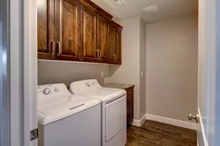 1549 N Northfield Rd, Cedar City, UT 84721 - Photo 4