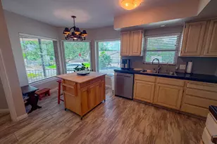 1272 E Chokeberry Dr, Saint George, UT 84790 - Photo 4
