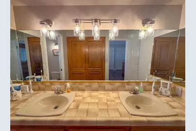 1272 E Chokeberry Dr, Saint George, UT 84790 - Photo 20