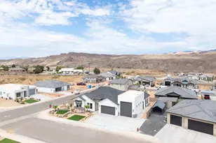 3374 W Torey Ln, Hurricane, UT 84737 - Photo 4