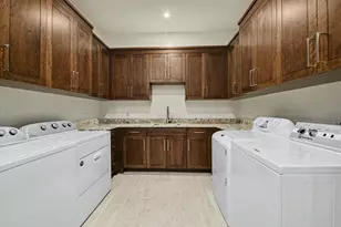 525 N Lost Creek Circle, Saint George, UT 84770 - Photo 32