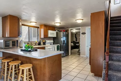 67 S Center St, Enterprise, UT 84725 - Photo 18