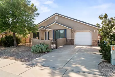 23 E 450 St N, La Verkin, UT 84745 - Photo 2