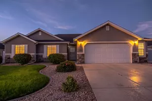 1894 W Gemini Meadows Ln, Cedar City, UT 84721 - Photo 4