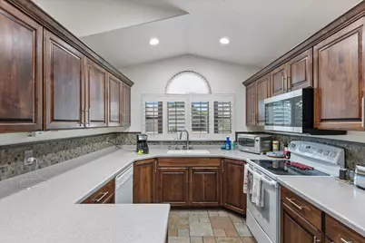 151 S 210 W, La Verkin, UT 84745 - Photo 12