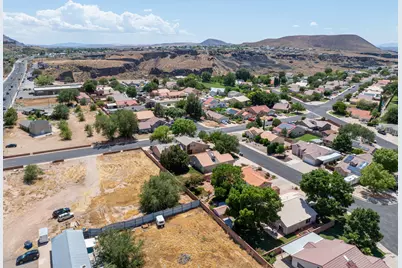 151 S 210 W, La Verkin, UT 84745 - Photo 32