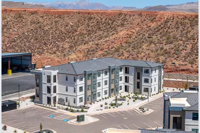 226 N Cliff Side Dr #L300, Hurricane, UT 84737 - Photo 1