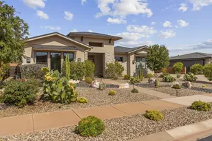 66 N Arrowhead Ln, Ivins, UT 84738 - Photo 2