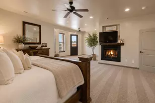 1045 W Sapphire Dr, Saint George, UT 84790 - Photo 18
