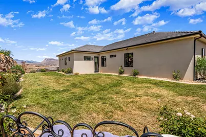 1227 N 50 W, Hurricane, UT 84737 - Photo 30