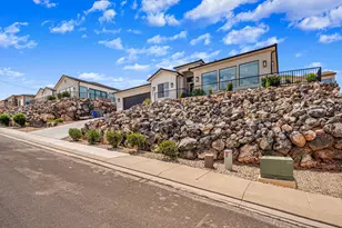 1227 N 50 W, Hurricane, UT 84737 - Photo 32