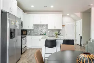 2541 Bella Vista Dr, Santa Clara, UT 84765 - Photo 14
