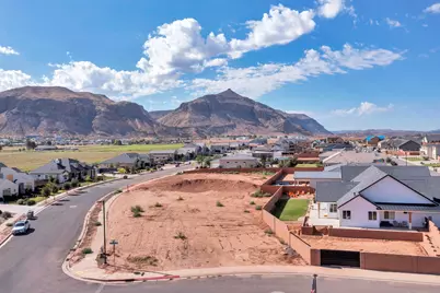 927 W 1640 S #H-HUE-1-8, Hurricane, UT 84737 - Photo 4