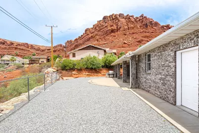 339 W Sandstone Cir, Saint George, UT 84770 - Photo 50