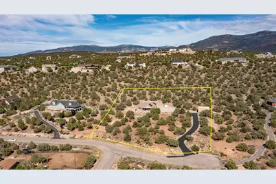 1533 S Cedar Bluffs Dr, Cedar City, UT 84720 - Photo 72