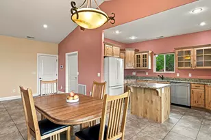 1533 S Cedar Bluffs Dr, Cedar City, UT 84720 - Photo 14