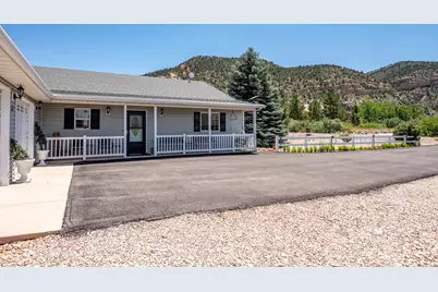 762 Wipishani Ln, New Harmony, UT 84757 - Photo 2