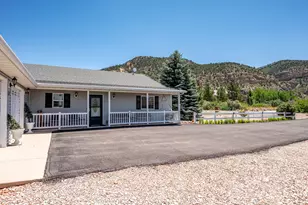 762 Wipishani Ln, New Harmony, UT 84757 - Photo 2