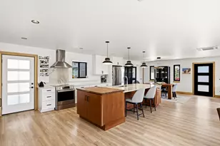160 S 500 W, Escalante, UT 84726 - Photo 4