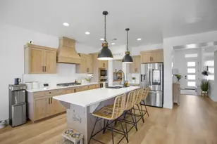 1540 E Honeycomb Dr, Saint George, UT 84790 - Photo 6