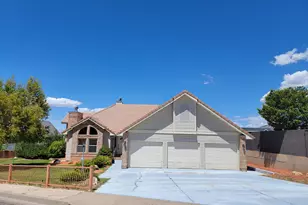 606 W Greens Lake Dr, Cedar City, UT 84720 - Photo 4