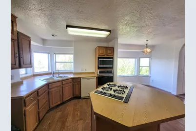 606 W Greens Lake Dr, Cedar City, UT 84720 - Photo 22
