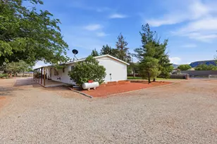 1584 N Rome Way Way, Apple Valley, UT 84737 - Photo 10