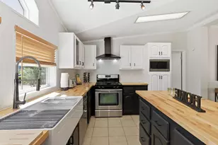 1584 N Rome Way Way, Apple Valley, UT 84737 - Photo 18