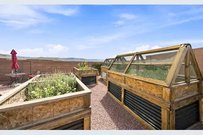1546 E Hayrocks Dr, Saint George, UT 84790 - Photo 48