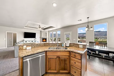 985 S Mulberry Dr, Toquerville, UT 84774 - Photo 16