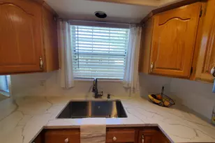 180 N 1100 E, Washington, UT 84780 - Photo 10