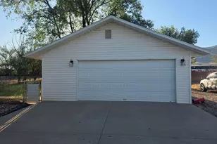 4398 N Rose Circle, Enoch, UT 84721 - Photo 4