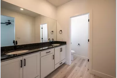 628 W Juniper Hill Dr, Saint George, UT 84790 - Photo 36