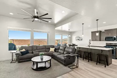 6043 S Hydrangea Way, Saint George, UT 84790 - Photo 8
