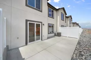 2205 S Wolverine Way, Washington, UT 84780 - Photo 6