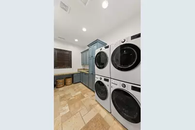 749 S 990 W, Hurricane, UT 84737 - Photo 32