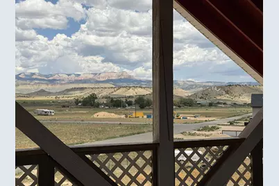 248 E 50 S, Tropic, UT 84776 - Photo 12