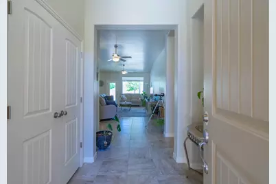 1804 Rimview Dr, Washington, UT 84780 - Photo 18