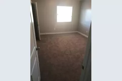 68 W Chester Field Dr, Washington, UT 84780 - Photo 18
