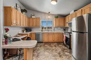 2721 E Riverside Dr, Saint George, UT 84790 - Photo 14