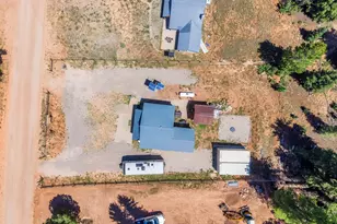 1265 W Strawberry Point Rd, Duck Creek, UT 84762 - Photo 56