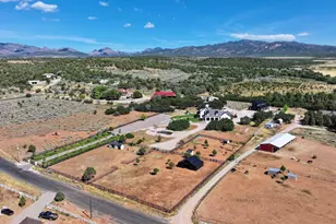 2439 E 1500 S, New Harmony, UT 84757 - Photo 102