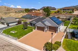 5192 Juniper Ridge Rd, Enoch, UT 84721 - Photo 2