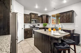 379 N Puerta Dr, Washington, UT 84780 - Photo 16