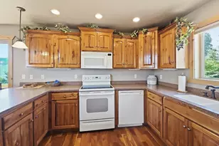 1402 N Aspen Dr, Brian Head, UT 84719 - Photo 2