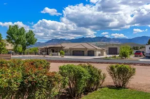 885 N Old Farms Rd, Dammeron Valley, UT 84783 - Photo 36