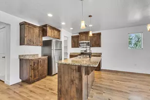 6135 Zelda Dr Dr, Saint George, UT 84790 - Photo 10
